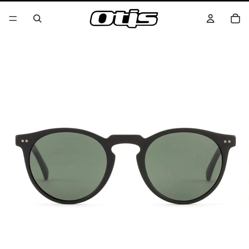 Otis eyewear Omar crystal blush/ Smokey blue polarized sunglasses